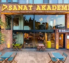 Akademiden Fotoğraflar